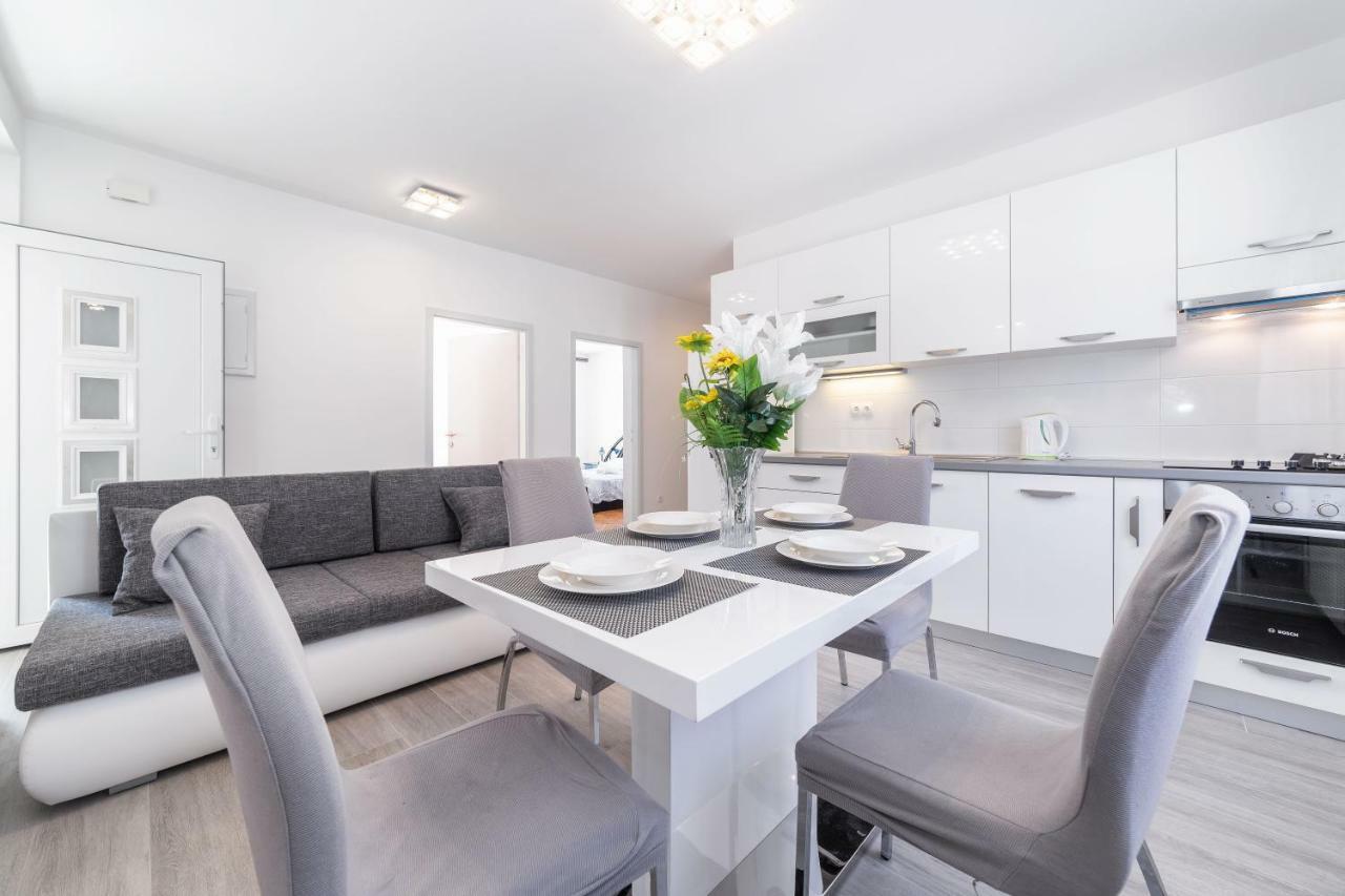 Neda House Apartment โวดีเซ ภายนอก รูปภาพ