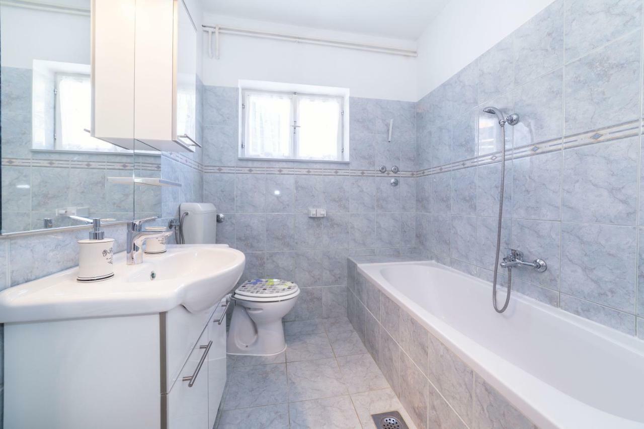 Neda House Apartment โวดีเซ ภายนอก รูปภาพ